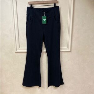 HALARA - Magic Flare Jeans (Black, XL)